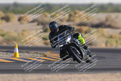 media/Nov-06-2023-Moto Forza (Mon) [[ce023d0744]]/3-Intermediate Group/Session 5 (Turn 4)/